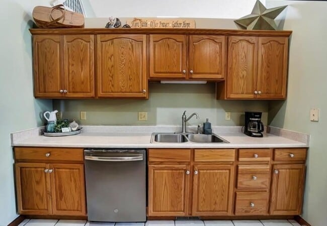 Photo - 3-bedroom 2 Full Bath Ranch Home