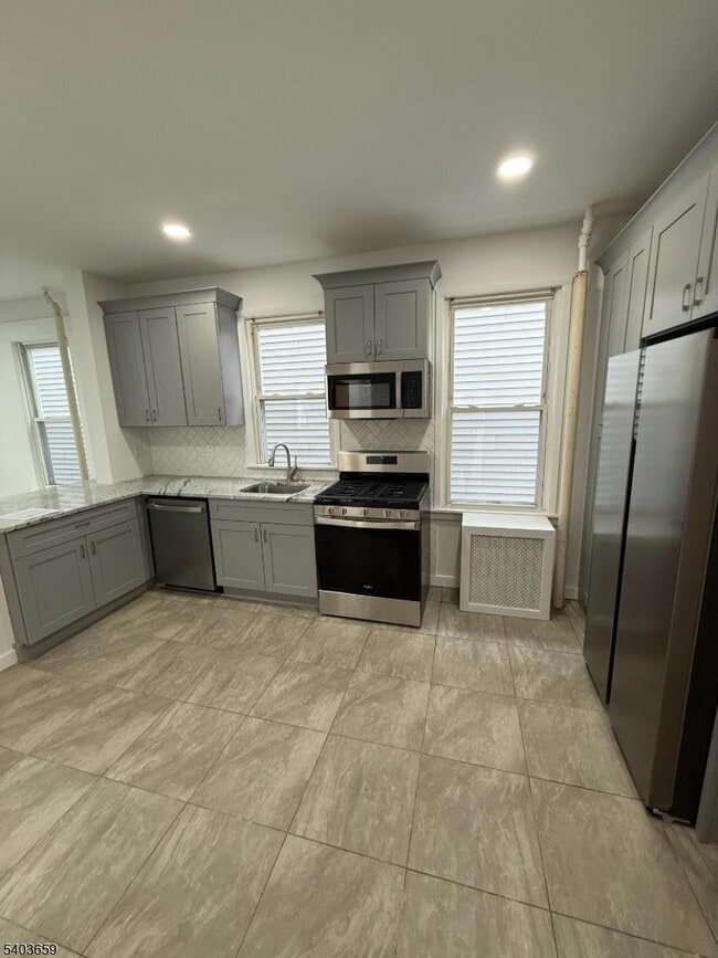 Photo - 740 Van Buren Ave