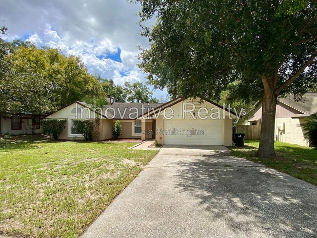Photo - 6400 Lake Horseshoe Dr