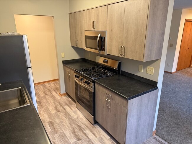 Photo - Aquila Apartments