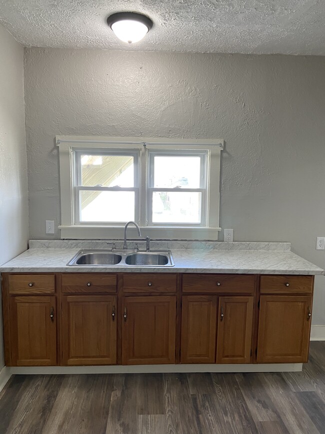Photo - 1454 W Clark St Unidad 1454