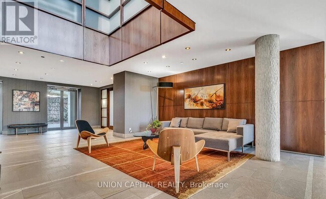 Photo - 500 Queens Quay W Unit 812W