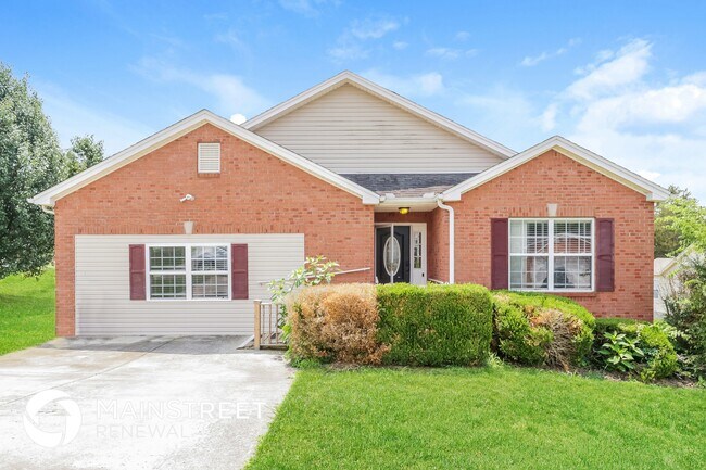 Building Photo - 701 Comanche Ct