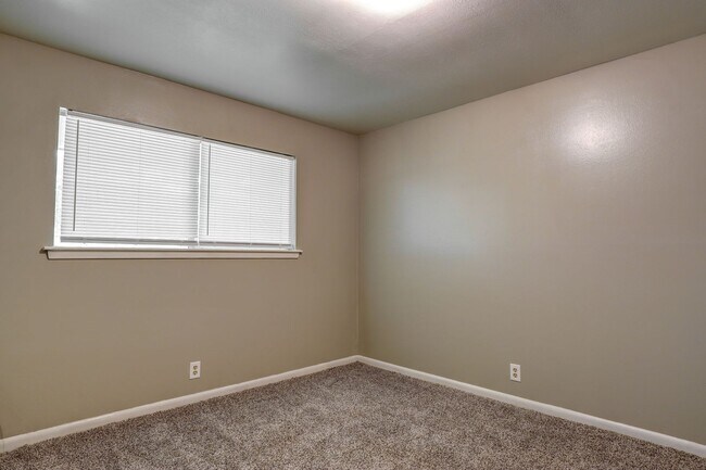 Photo - COMING SOON: 2 Bedroom 1 Bathroom Triplex