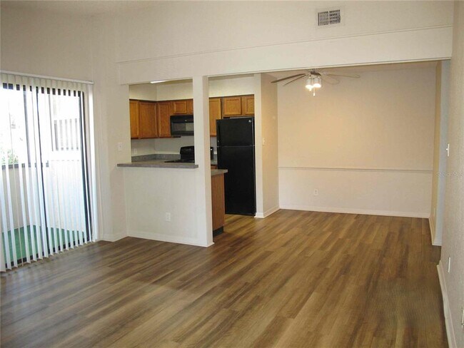 Photo - 2918 Antique Oaks Cir Unit 26