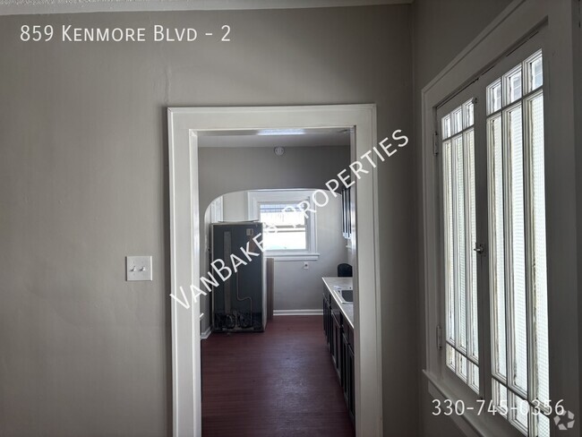 Building Photo - 859 Kenmore Blvd Unit 2 Rental