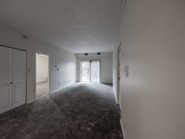 Photo - Cambridge Court