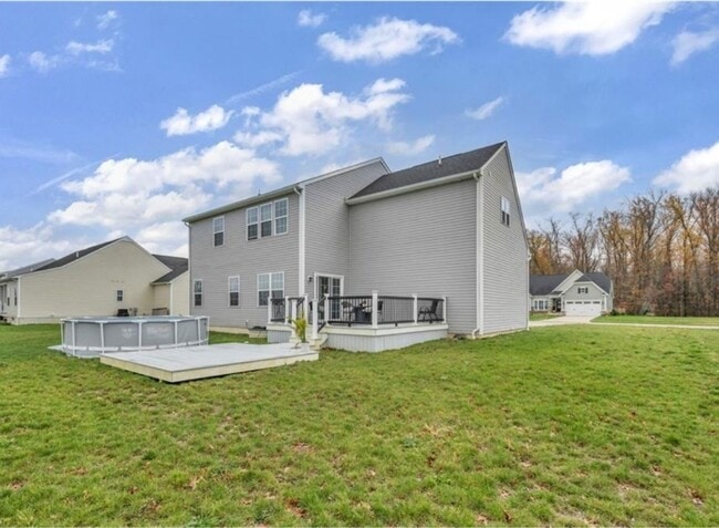 Photo - 5454 Schueller Blvd
