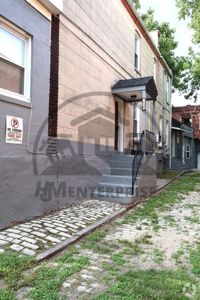 Building Photo - 630 Gutman Ave Rental