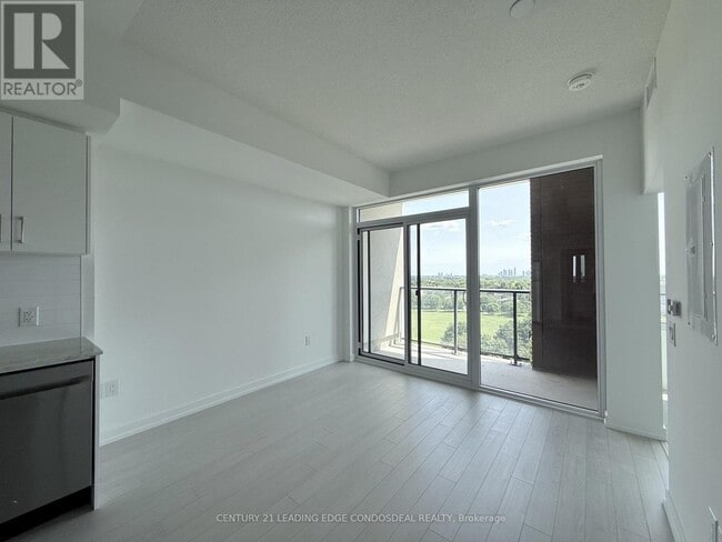 Photo - 4010 Eglinton Ave W Unit 914