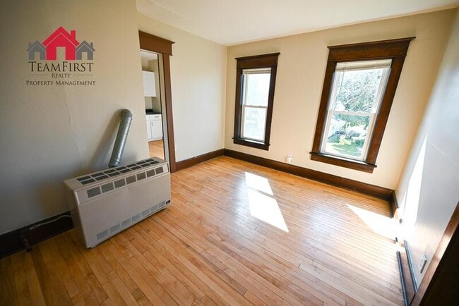Photo - 205 N Maple St Rental