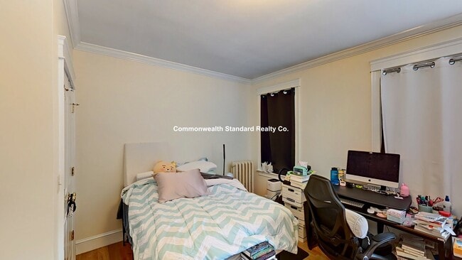 Building Photo - 27 Glenville Ave Unit 5