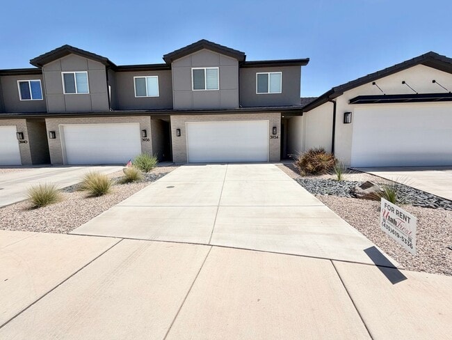 Building Photo - 3 Bedroom Home!