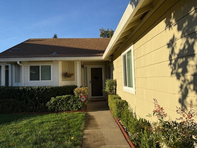 Photo - Charming 2-bedroom, 2-bathroom home locate...