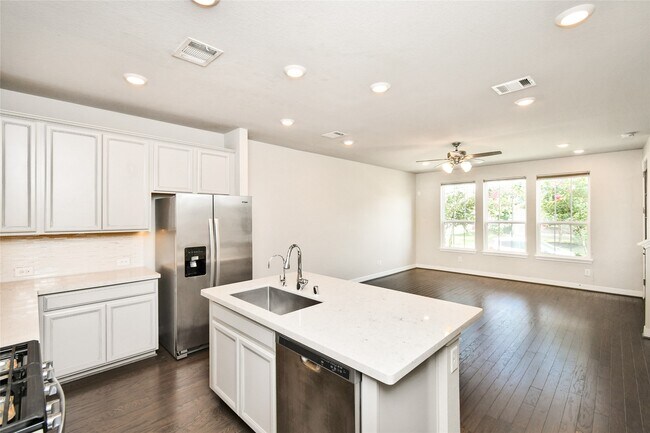 Photo - 18225 Crystal Knoll Dr