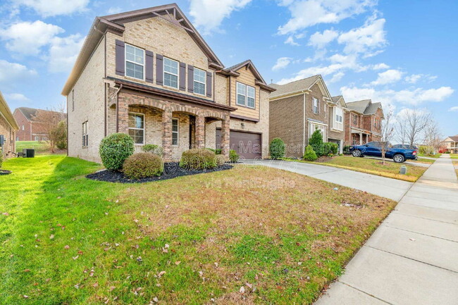 Photo - 2288 Barrowcliffe Dr NW