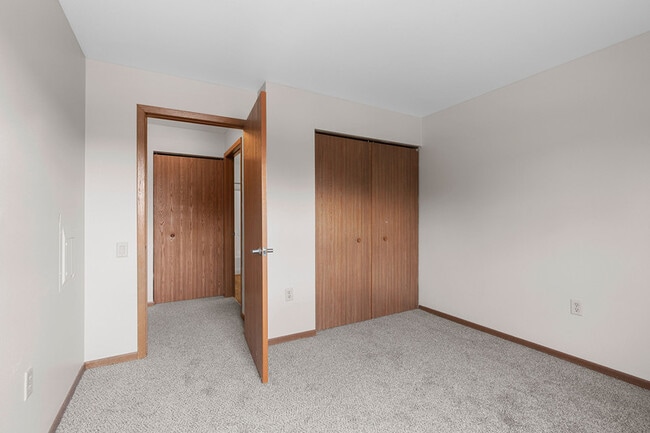Mayville Heights Apartments