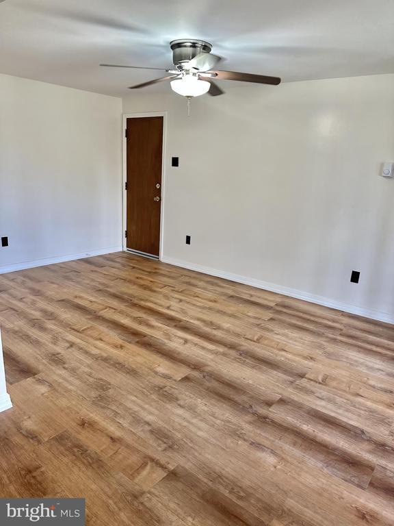 Photo - 7297 Guilford Rd