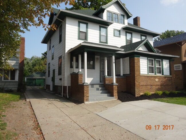 Building Photo - 179 Niagara Falls Blvd Rental