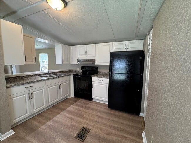 Photo - 9604 NW 30th Ave