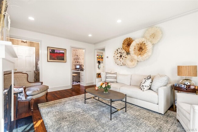 Photo - 15 Overlook Pl