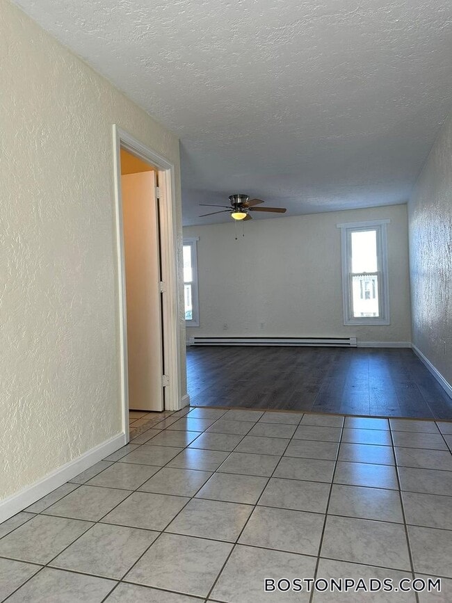 Photo - 2 Vista Ln Unit 3