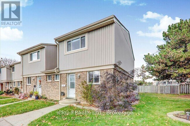 Photo - 561 Childs Dr