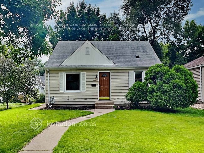 Building Photo - 6616 5th Ave S Rental