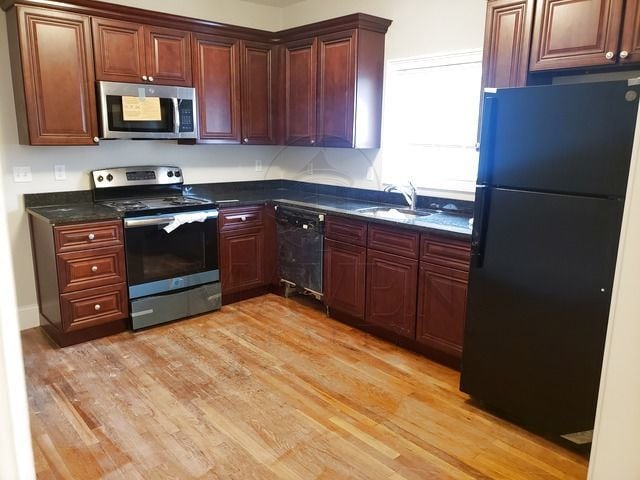 Building Photo - 80 Grant St Unit 1