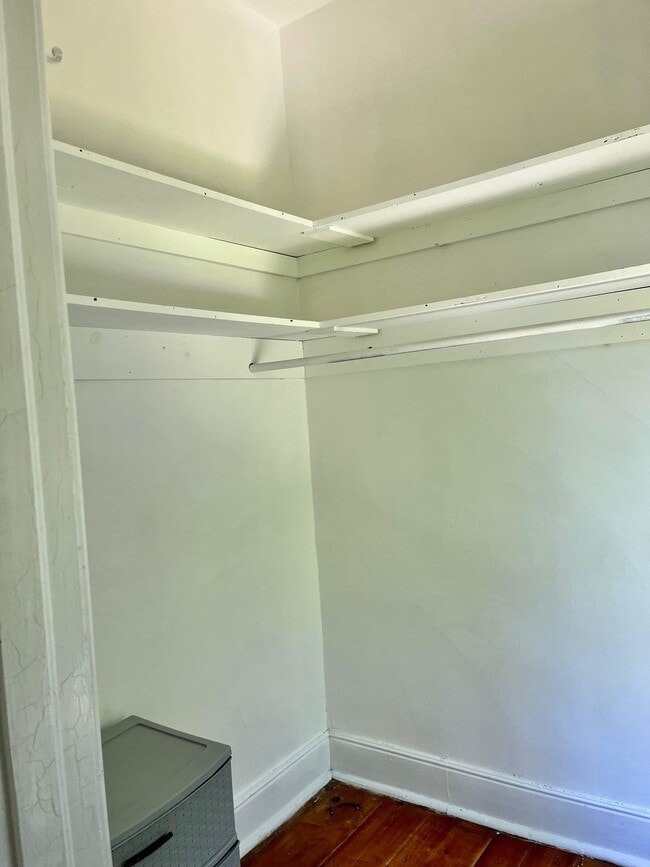 Photo - 18 Court St Unit 3