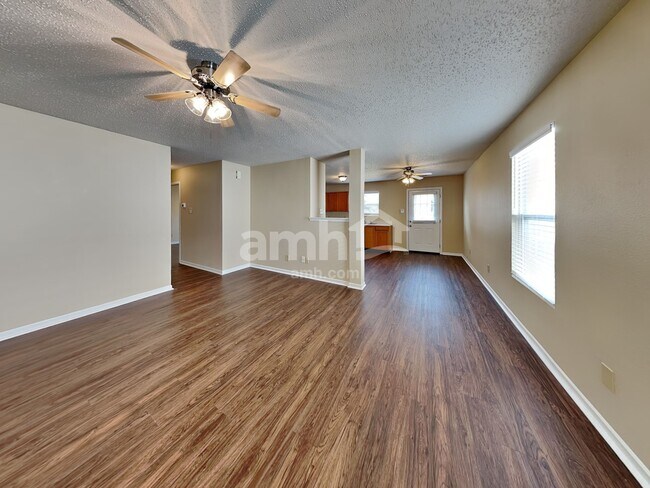 Photo - 10767 Wymm Ln