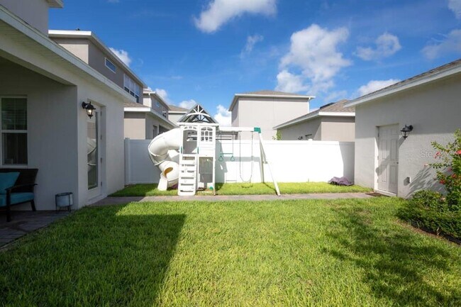 15367 Gilligan Ct