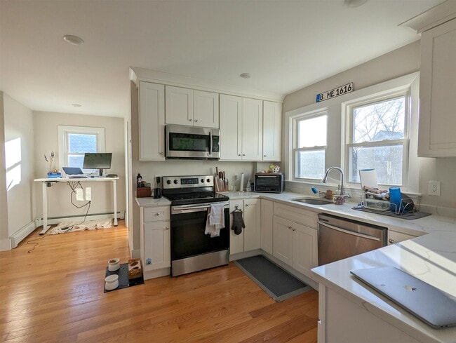 Building Photo - 28 Fairmount Ave Unit 2