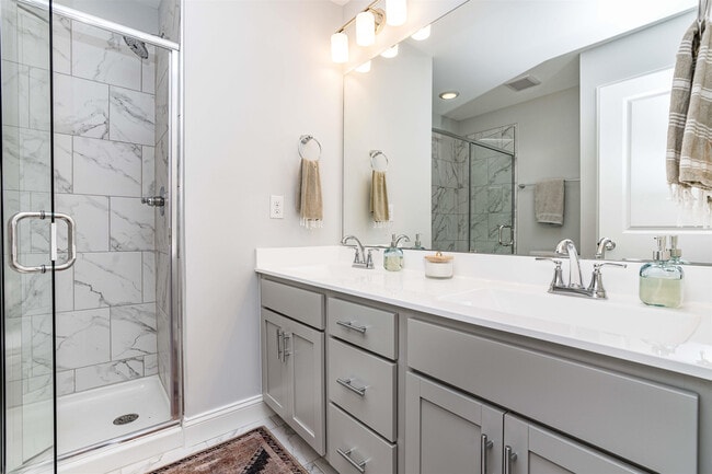 Photo - 6801 Milligan Way