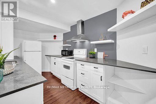 Photo - 1101 Petunia Pl