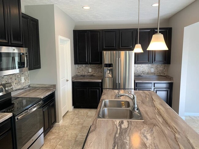 Photo - 1092 Baywood Dr