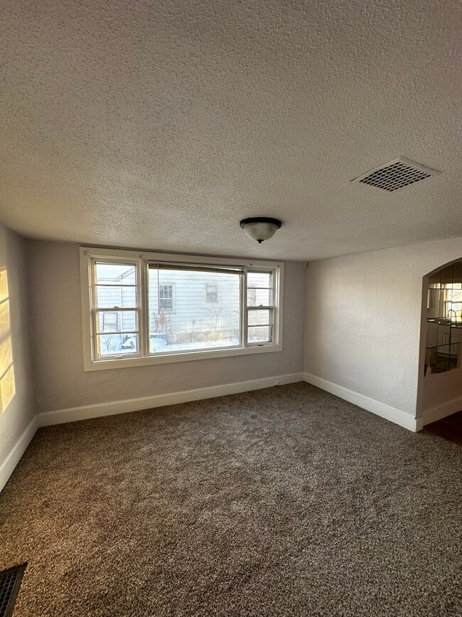 Photo - 305 S Western Ave