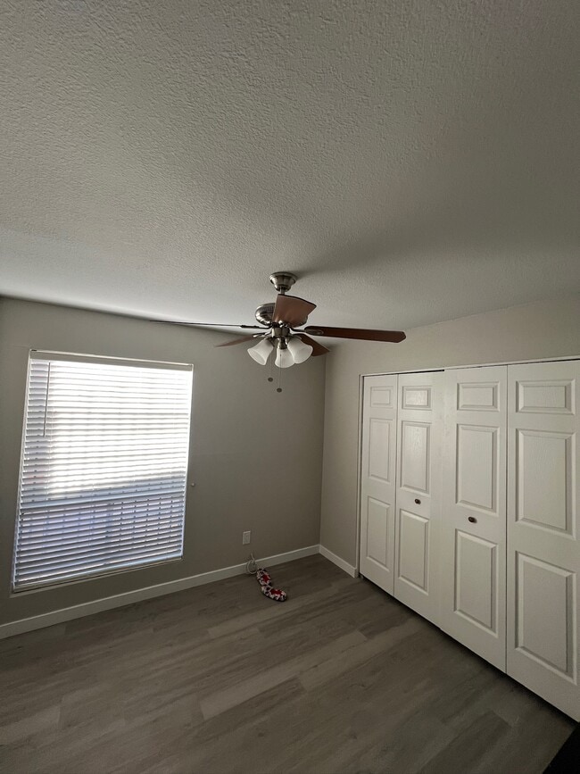 Photo - 5964 W Augusta Ave