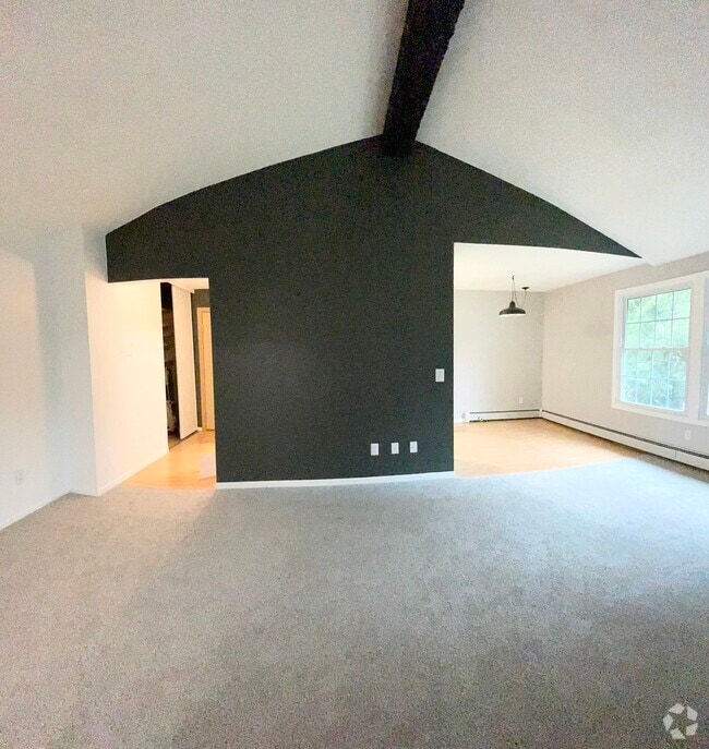 Building Photo - 4500 Cedar Lake Rd S Unit Cedar Trails Rental