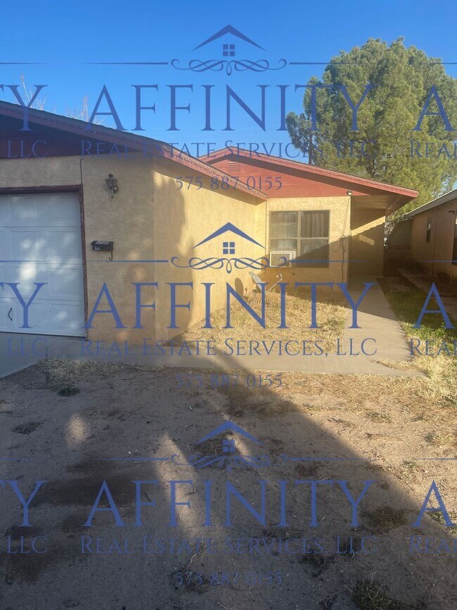 Building Photo - 3 bedroom home