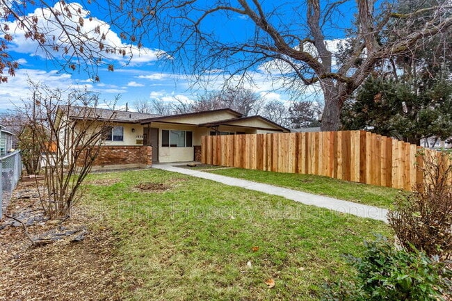 Photo - 1939 S Owyhee St