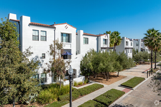 The Paseos at Montclair North - The Paseos at Montclair North Apartments