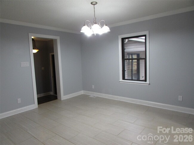 Photo - 2725 Sloop Rd