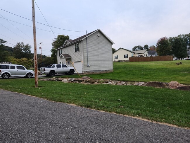 Photo - 109 Hickory Dr