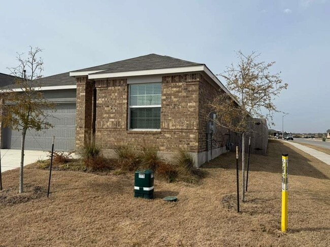 Photo - 223 Camargue Dr