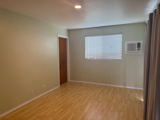 16-134 Pohaku Dr