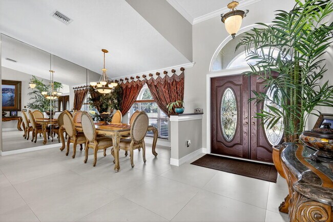 Photo - 1880 Grantham Ct