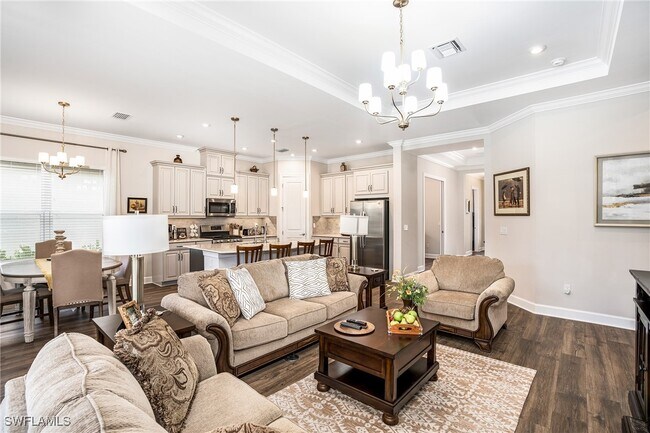 Photo - 8131 Lucello Ter S