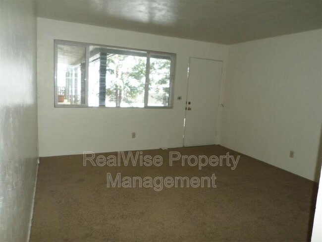 Photo - 801 Ashland St Unit 2