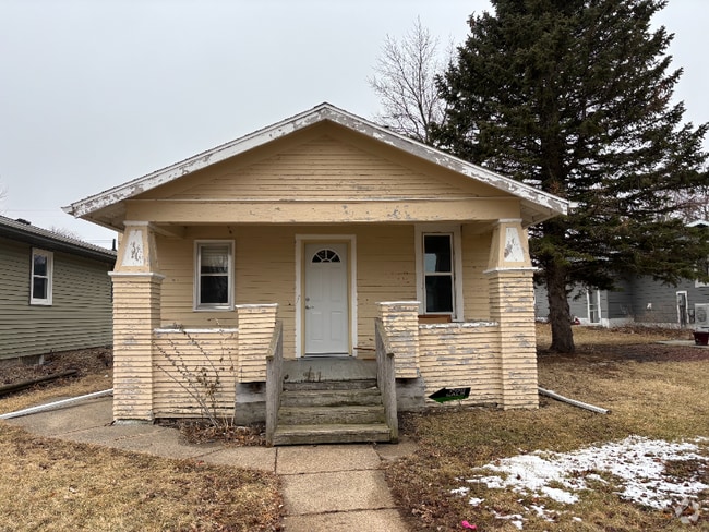 Building Photo - 502 E Norris St Rental